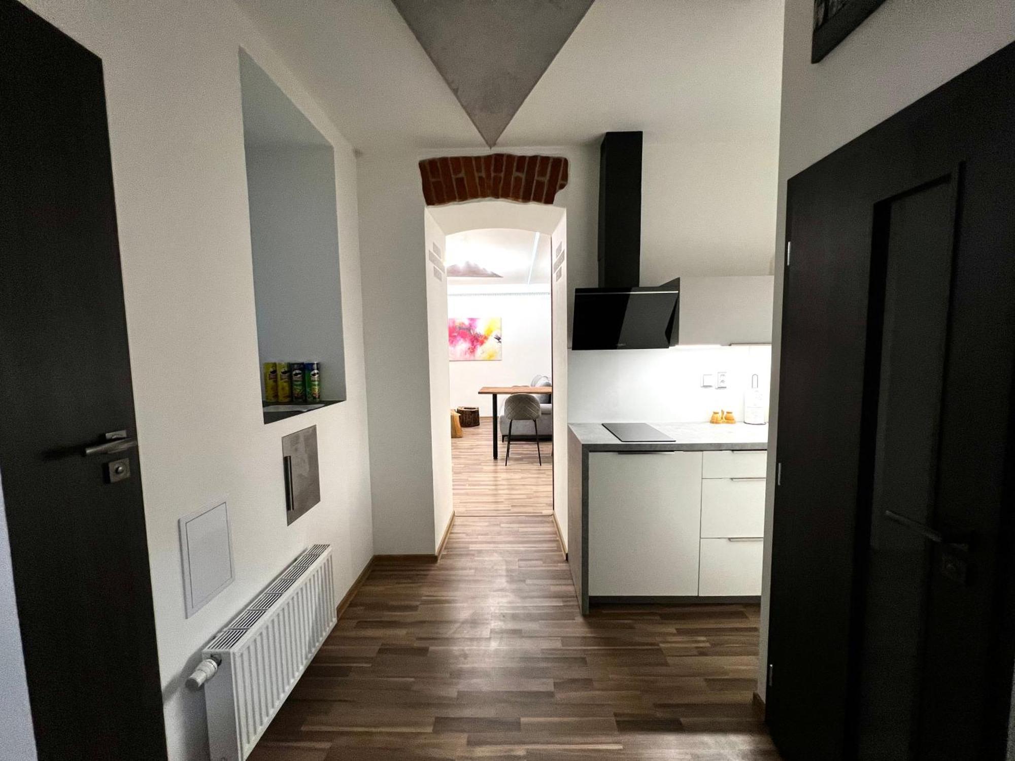 Palackeho Lobby Apartment Olomouc Eksteriør billede